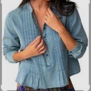 Natural life Shirt Top XL Denim Buttons Pleated